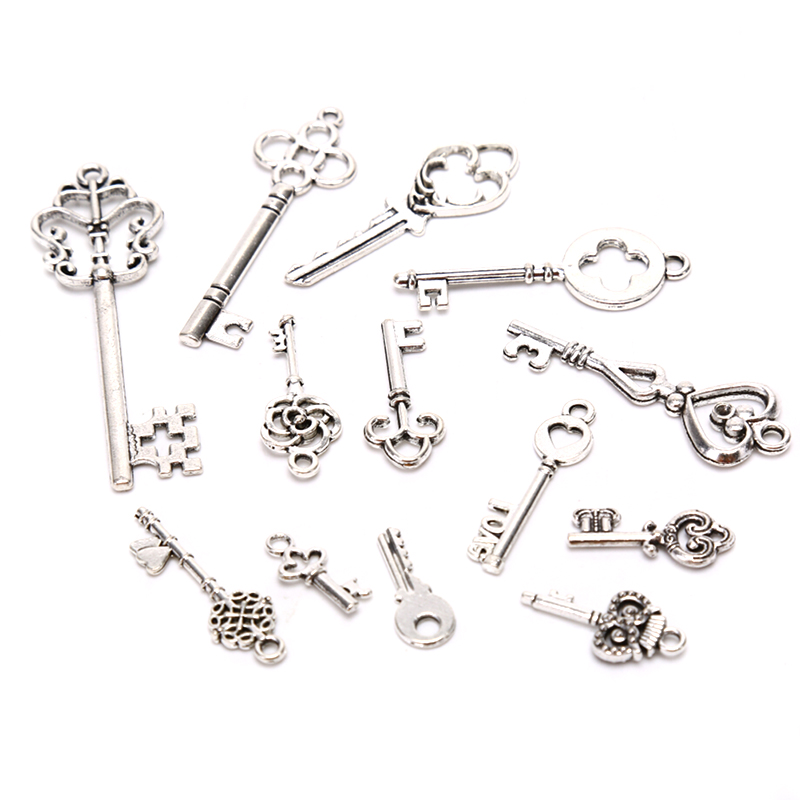 [LA] 13-teiliges Vintage Metal – Jewelry Making In La Bewertung und Preis
