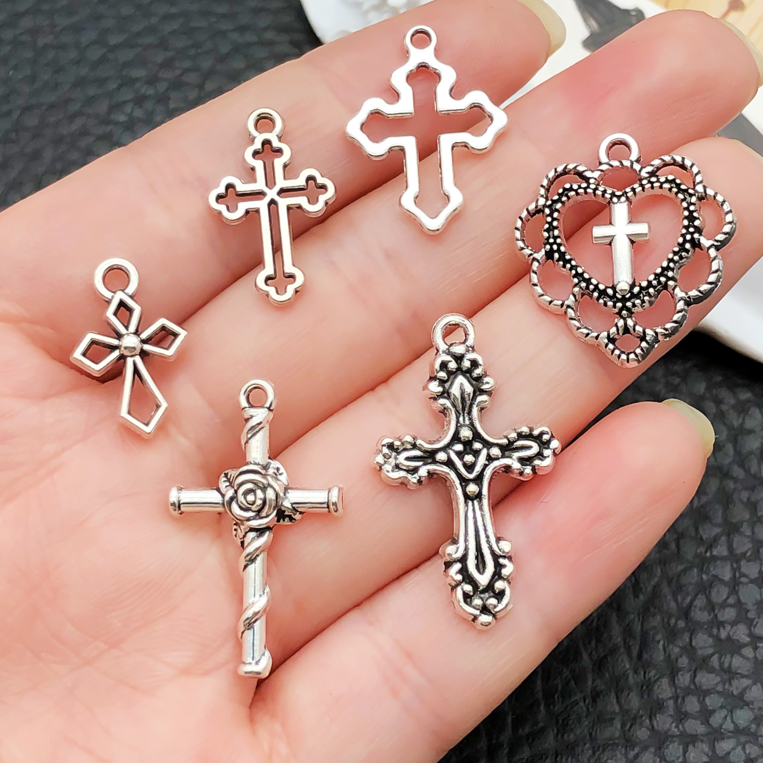 52-teiliges verschiedene Kreuz – Jewelry Making Tutorials Bewertung und Preis